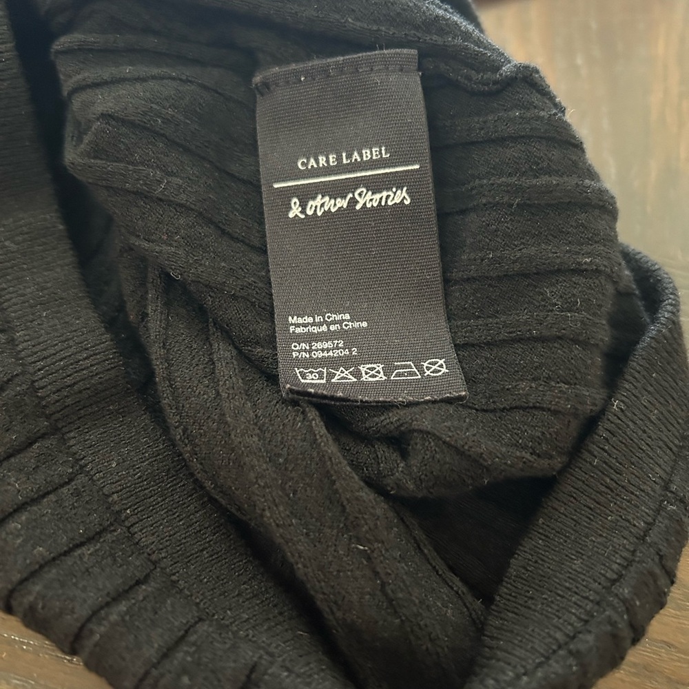 Los Angeles Atelier & Other Stories Black Knit Cardigan Asymmetrical Sweater Sm - Picture 10 of 11